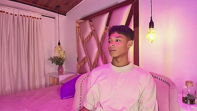 CoffeNaughty nom online show from December 14, 2025, 6:41 am