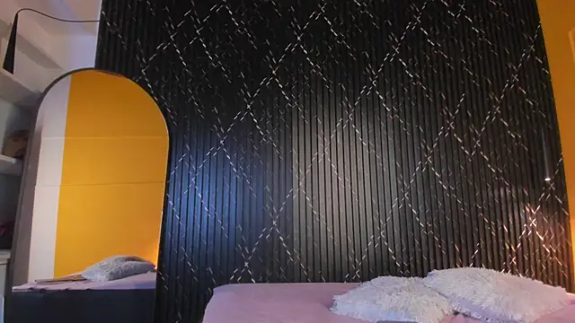 Snapshot of Miss_Ariaa chatting on October 28, 2025, 11:14 am Miss Ariaa online show from October 28, 2025, 11:14 am