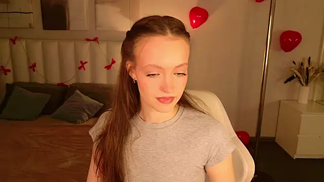 Snapshot of SallyPinkman chatting on February 15, 2026, 9:08 am SallyPinkman online show from February 15, 2026, 9:08 am