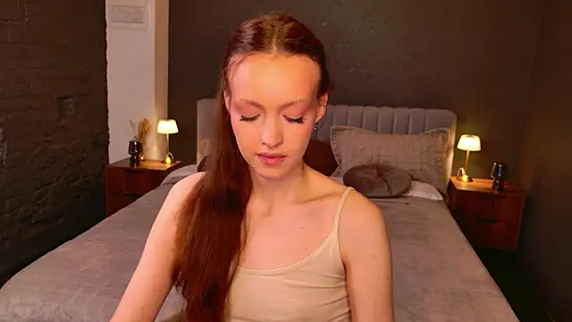 Snapshot of SallyPinkman chatting on May 23, 2026, 9:13 am SallyPinkman online show from May 23, 2026, 9:13 am