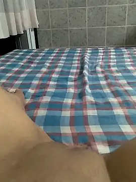 Cachorrinha2025 online show from October 16, 2025, 3:18 am