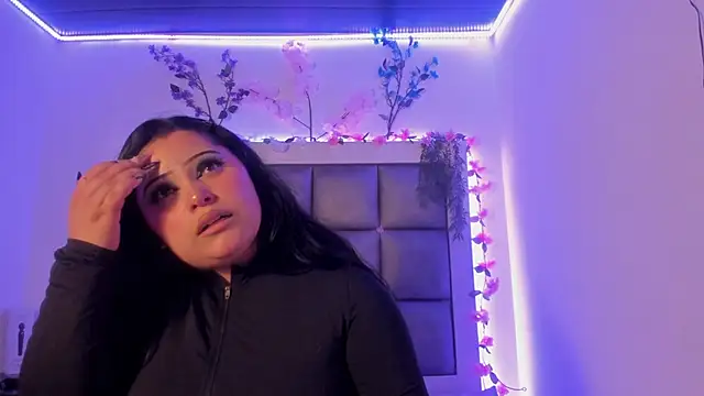 Snapshot of abbiecollins_js chatting on March 11, 2026, 4:07 am abbiecollins js online show from March 11, 2026, 4:07 am