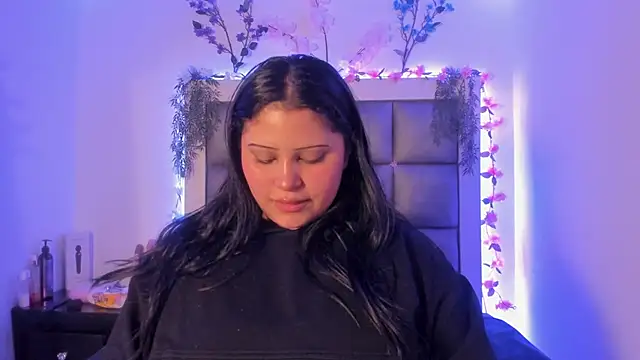 Snapshot of abbiecollins_js chatting on March 21, 2026, 3:11 am abbiecollins js online show from March 21, 2026, 3:11 am