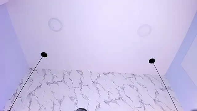 Amber Santana online show from November 20, 2025, 10:09 pm