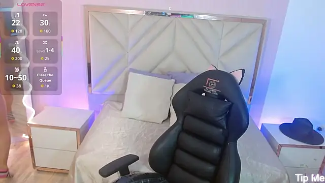 Snapshot of NANAKY_TAY chatting on October 9, 2025, 12:03 pm NANAKY TAY online show from October 9, 2025, 12:03 pm