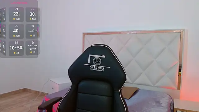 Snapshot of NANAKY_TAY chatting on October 11, 2025, 12:04 pm NANAKY TAY online show from October 11, 2025, 12:04 pm