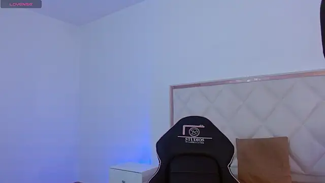 Snapshot of NANAKY_TAY chatting on October 16, 2025, 12:06 pm NANAKY TAY online show from October 16, 2025, 12:06 pm