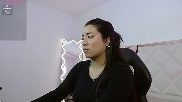 Snapshot of NANAKY_TAY chatting on October 24, 2025, 12:01 pm NANAKY TAY online show from October 24, 2025, 12:01 pm