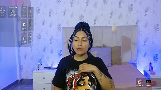 Snapshot of DAKOTA_TAY1 chatting on October 4, 2025, 11:41 am DAKOTA TAY1 online show from October 4, 2025, 11:41 am