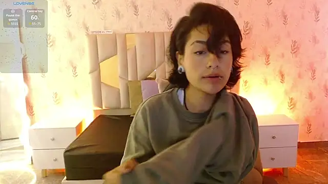 Snapshot of DAKOTA_TAY1 chatting on November 5, 2025, 11:43 am DAKOTA TAY1 online show from November 5, 2025, 11:43 am