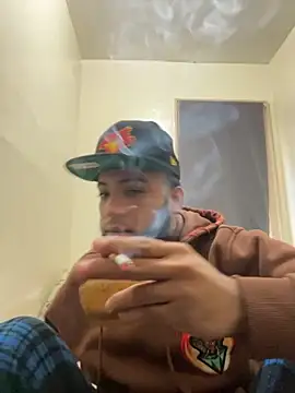 Snapshot of LeoPR00 chatting on October 29, 2025, 4:42 pm LeoPR00 online show from October 29, 2025, 4:42 pm