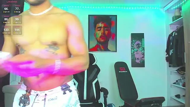 JordanRossie online show from September 28, 2025, 8:58 pm