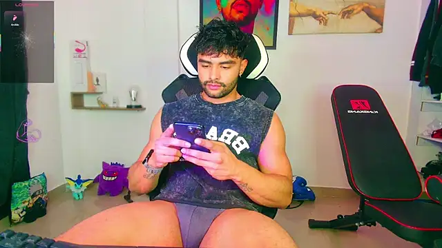 JordanRossie online show from January 13, 2026, 9:53 pm