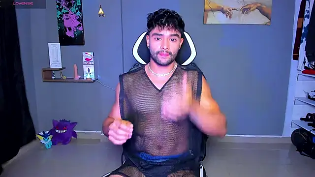 JordanRossie online show from May 3, 2026, 12:27 am
