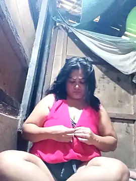 Snapshot of slutty_pinay12 chatting on October 7, 2025, 2:53 am slutty pinay12 online show from October 7, 2025, 2:53 am