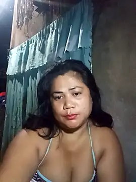 Snapshot of slutty_pinay12 chatting on October 7, 2025, 8:17 pm slutty pinay12 online show from October 7, 2025, 8:17 pm