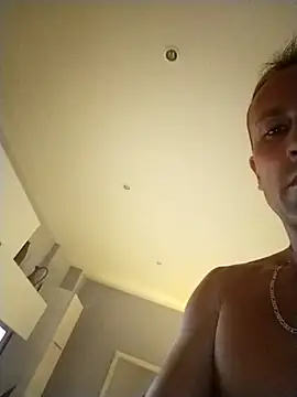 Snapshot of Jatlcd chatting on October 5, 2025, 10:29 pm Jatlcd online show from October 5, 2025, 10:29 pm