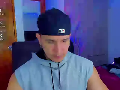  curryboy  online show from September 13, 2025, 10:42 pm
