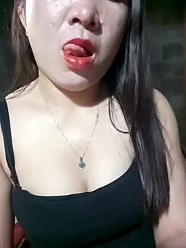 Snapshot of Luna-ass chatting on September 20, 2025, 12:00 am Luna-ass online show from September 20, 2025, 12:00 am