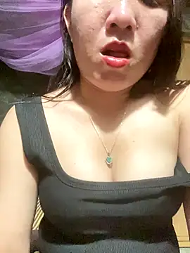 Snapshot of Luna-ass chatting on October 3, 2025, 3:09 pm Luna-ass online show from October 3, 2025, 3:09 pm