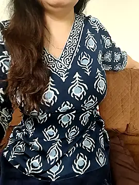 Snapshot of sassy_aly007 chatting on October 6, 2025, 6:55 am sassy aly007 online show from October 6, 2025, 6:55 am