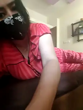 Snapshot of sassy_aly007 chatting on October 8, 2025, 5:49 am sassy aly007 online show from October 8, 2025, 5:49 am