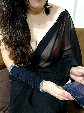 Snapshot of sassy_aly007 chatting on October 11, 2025, 5:44 pm sassy aly007 online show from October 11, 2025, 5:44 pm