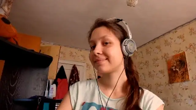 Snapshot of QutieDaSweet chatting on September 19, 2025, 7:10 am QutieDaSweet online show from September 19, 2025, 7:10 am