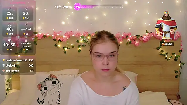 Snapshot of Lilith_Bonheur chatting on September 18, 2025, 4:20 pm Lilith Bonheur online show from September 18, 2025, 4:20 pm