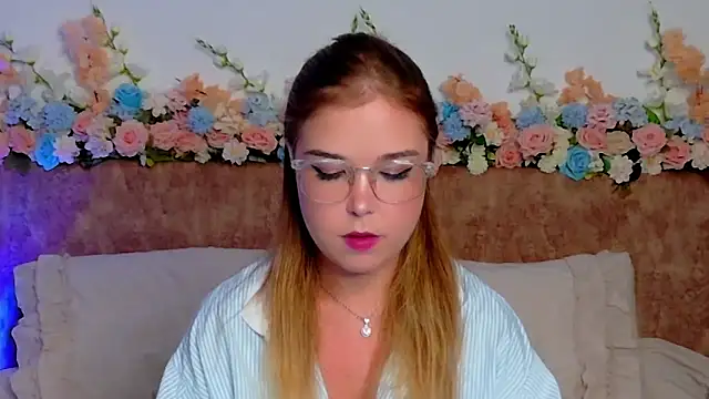 Lilith Bonheur online show from March 26, 2026, 1:28 pm