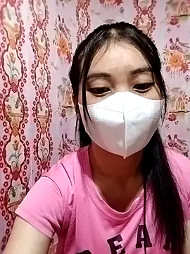 Snapshot of Damhan12 chatting on October 9, 2025, 2:15 pm Damhan12 online show from October 9, 2025, 2:15 pm