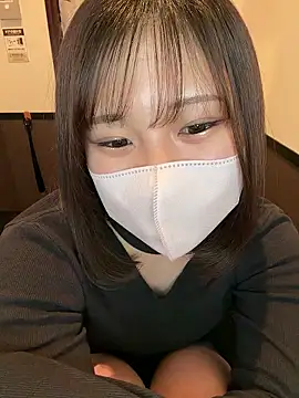 Snapshot of Hiyori_roripop_ch chatting on May 5, 2026, 10:23 am Hiyori roripop ch online show from May 5, 2026, 10:23 am