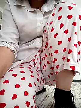 elif25 online show from October 28, 2025, 7:34 am