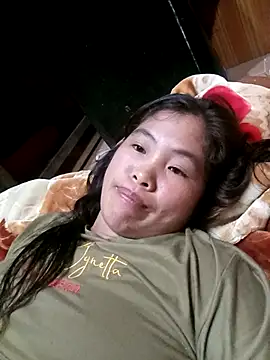 Luyen004 online show from April 25, 2026, 1:25 pm
