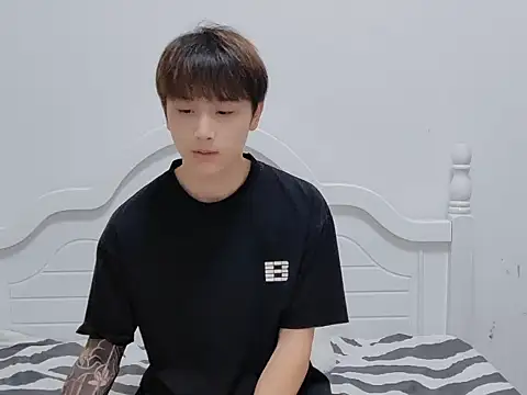Snapshot of xiaoyi2563 chatting on September 14, 2025, 1:10 pm xiaoyi2563 online show from September 14, 2025, 1:10 pm