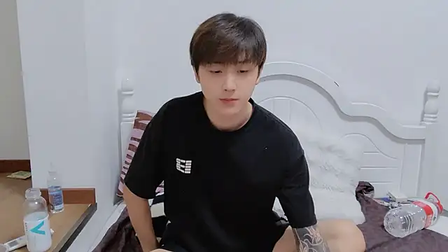 Snapshot of xiaoyi2563 chatting on September 29, 2025, 11:26 am xiaoyi2563 online show from September 29, 2025, 11:26 am