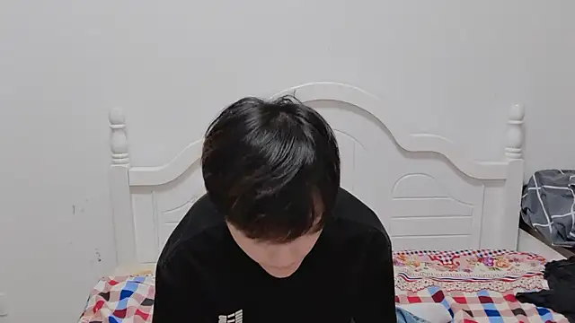 Snapshot of xiaoyi2563 chatting on October 31, 2025, 1:23 pm xiaoyi2563 online show from October 31, 2025, 1:23 pm