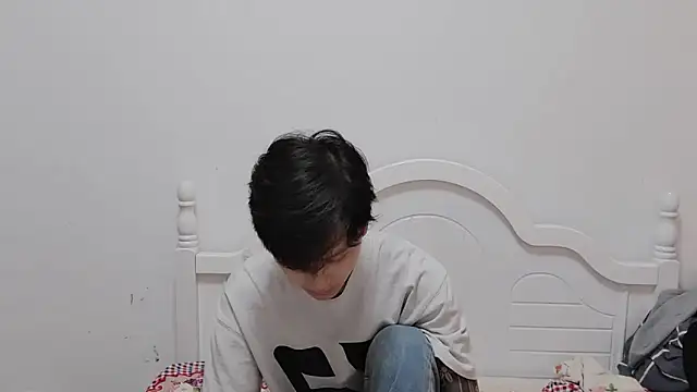 Snapshot of xiaoyi2563 chatting on November 6, 2025, 7:20 am xiaoyi2563 online show from November 6, 2025, 7:20 am