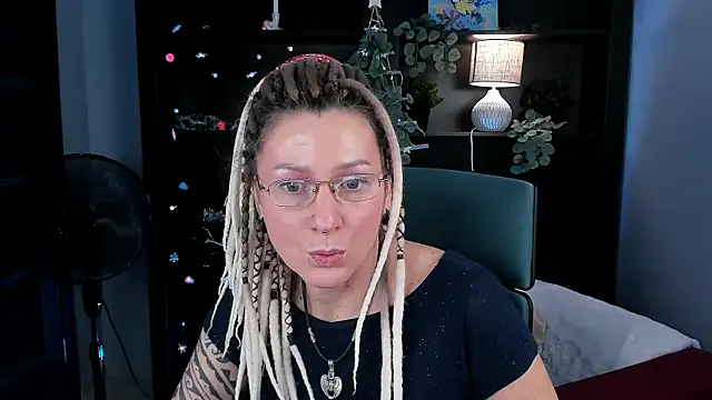 UmaSpace online show from December 20, 2025, 5:14 am