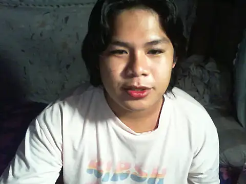 Huntrix2025 online show from November 2, 2025, 2:08 pm