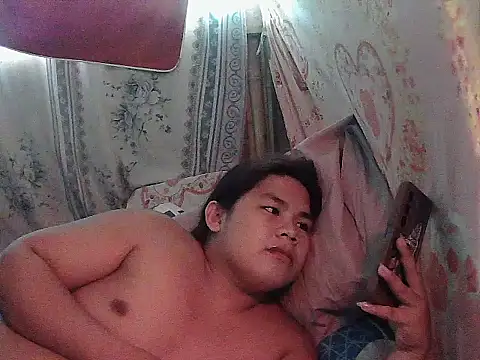 Huntrix2025 online show from June 18, 2026, 2:34 am