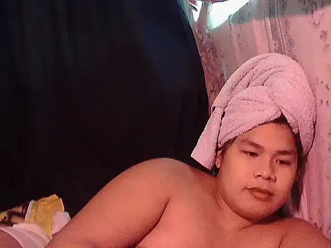 Huntrix2025 online show from June 25, 2026, 5:12 am