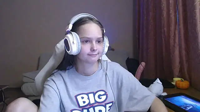 SharybbFace online show from October 2, 2025, 3:08 pm