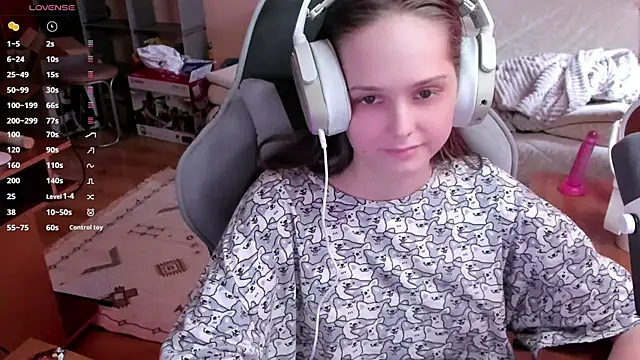 SharybbFace online show from April 29, 2026, 3:05 pm