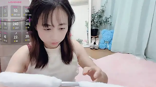 Snapshot of RIjiejie2 chatting on October 31, 2025, 2:40 pm RIjiejie2 online show from October 31, 2025, 2:40 pm