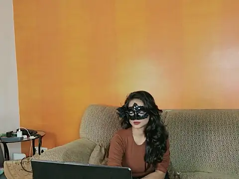 Snapshot of veronica_97 chatting on October 14, 2025, 5:14 pm veronica 97 online show from October 14, 2025, 5:14 pm