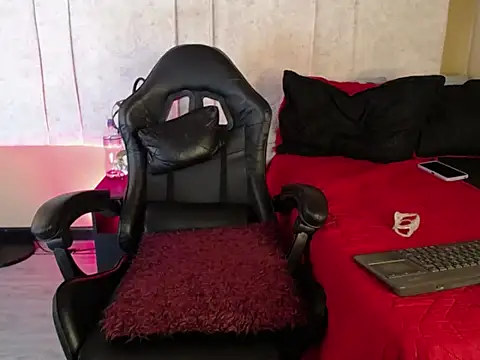 Snapshot of Dakashyten chatting on September 18, 2025, 4:09 pm Dakashyten online show from September 18, 2025, 4:09 pm