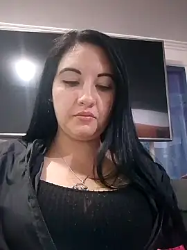 leidi cute online show from September 15, 2025, 1:16 am