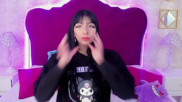 LaylaaDoll online show from September 27, 2025, 12:32 pm