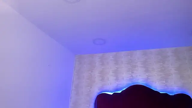 LaylaaDoll online show from November 13, 2025, 5:45 pm